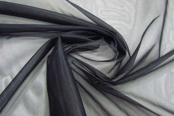 Những điều bạn cần biết khi chọn chất liệu vải Polyester